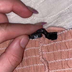 PINK BANDEAU TOO EITH TIE IN FRONT